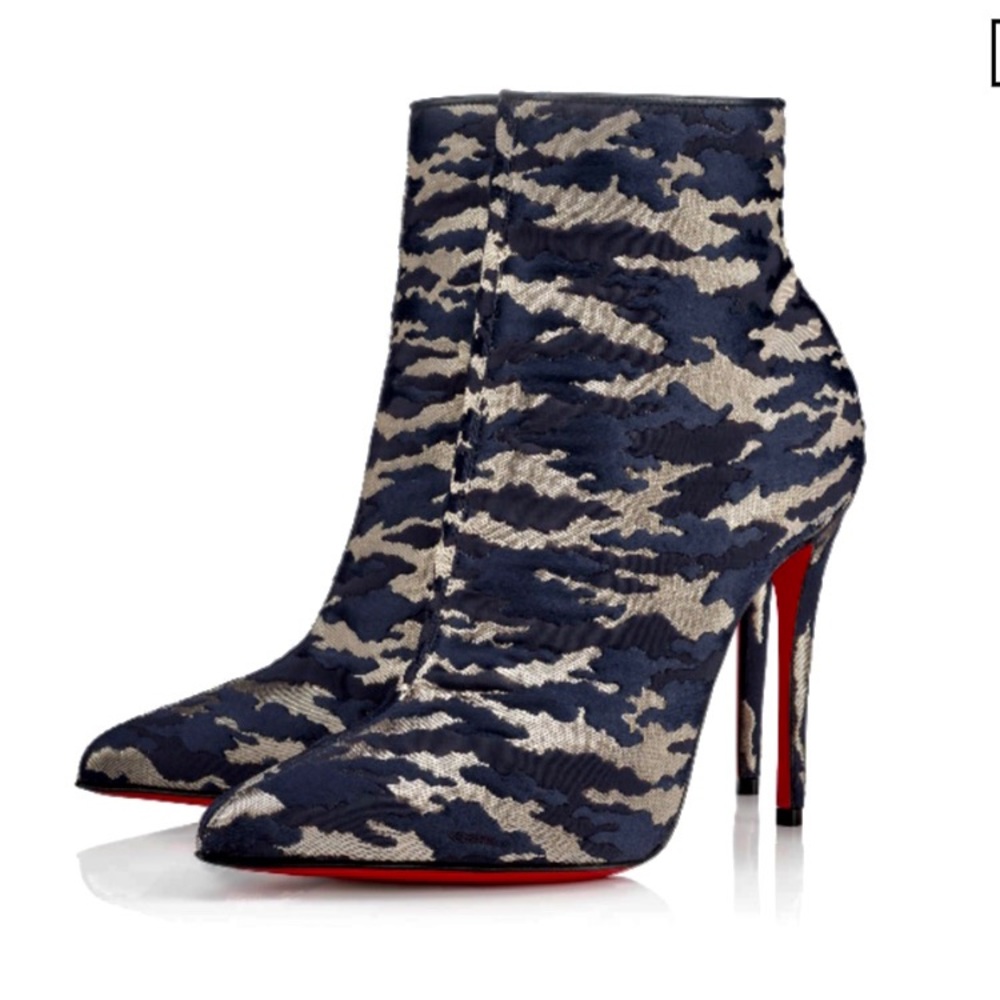 *NIB* Christian Louboutin So Kate Camo Boots
